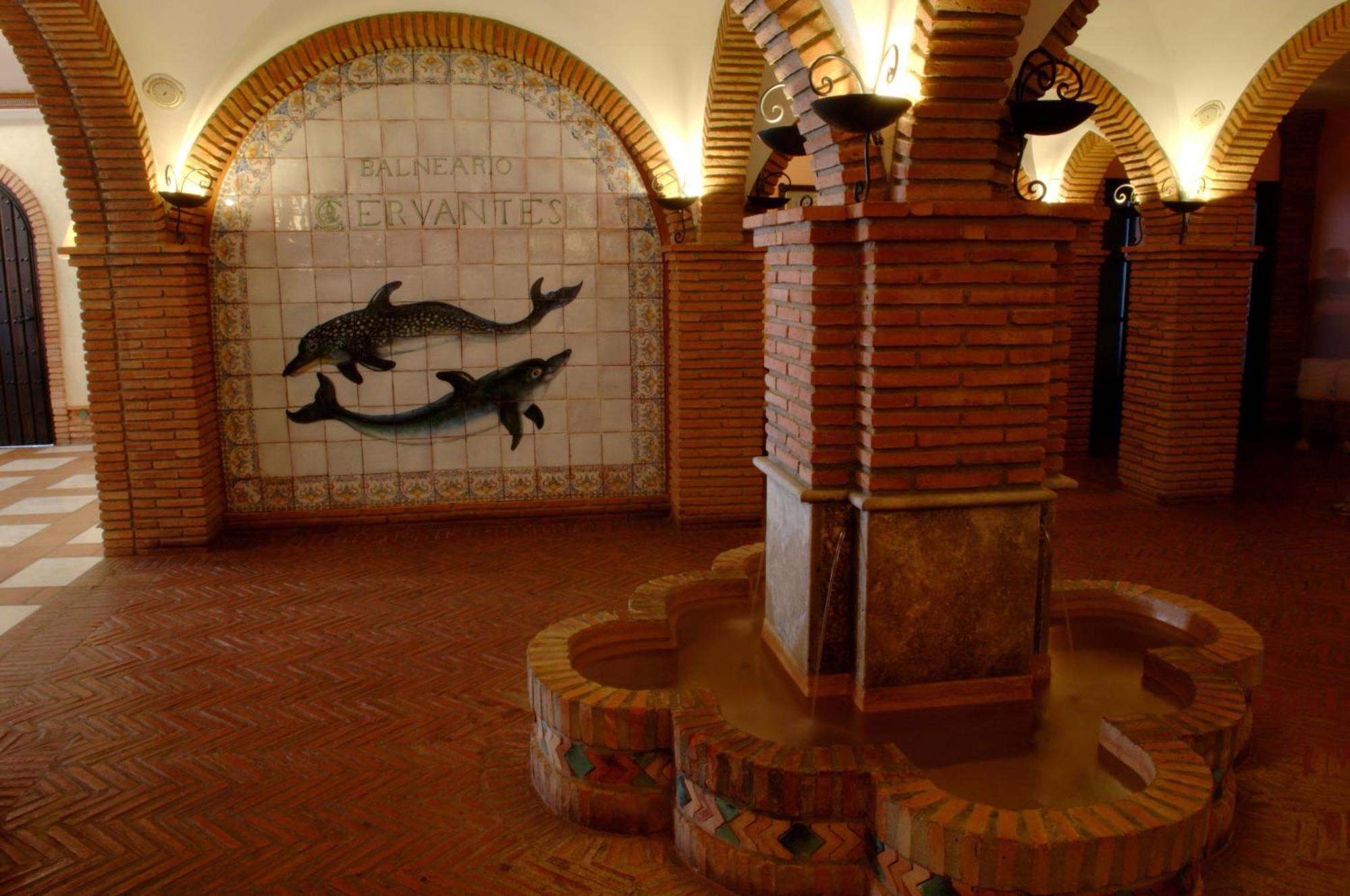 Balneario Cervantes Santa Cruz De Mudela Exteriör bild