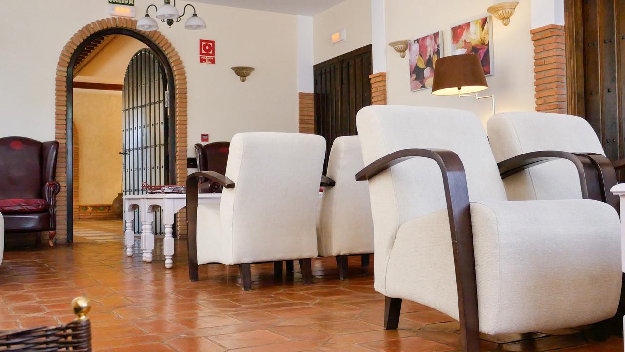 Balneario Cervantes Santa Cruz De Mudela Exteriör bild